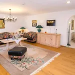 Villa Euphoria