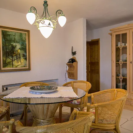 Villa Euphoria *