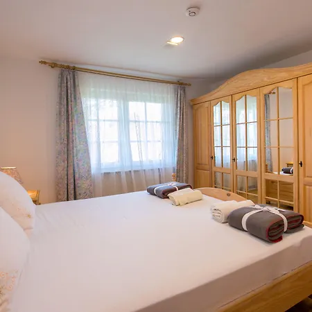 Villa Euphoria *