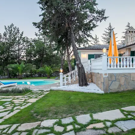 Villa Euphoria